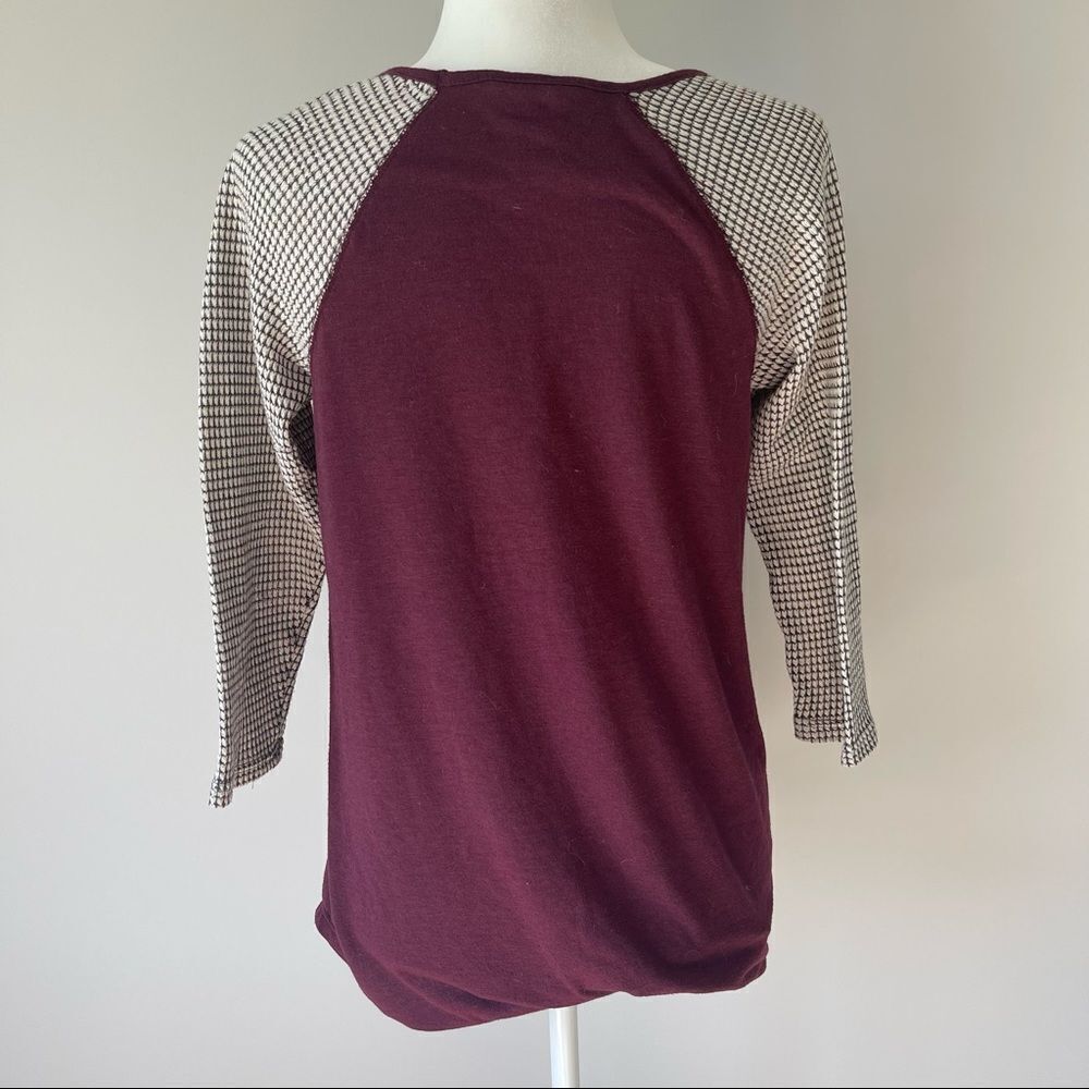 Isela Baseball Tee with Patterned Sleeves - Picture 2 of 3